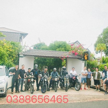 Co Tu'S Homestay - Mũi Né Kültér fotó